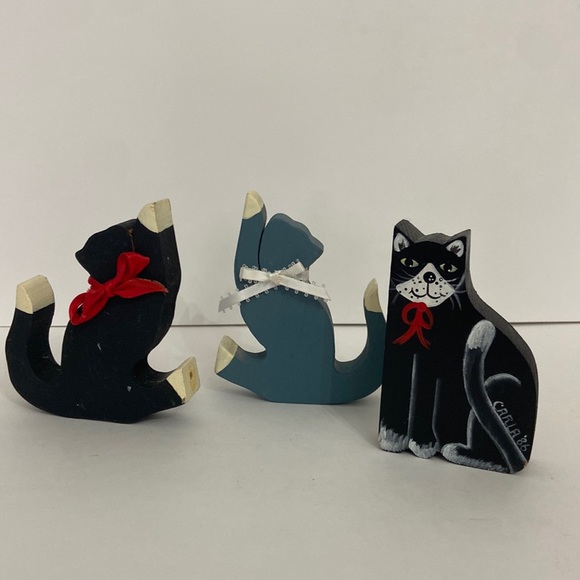 Lot of 3 Hand, Carved Wood Cats - Picture 1 of 7